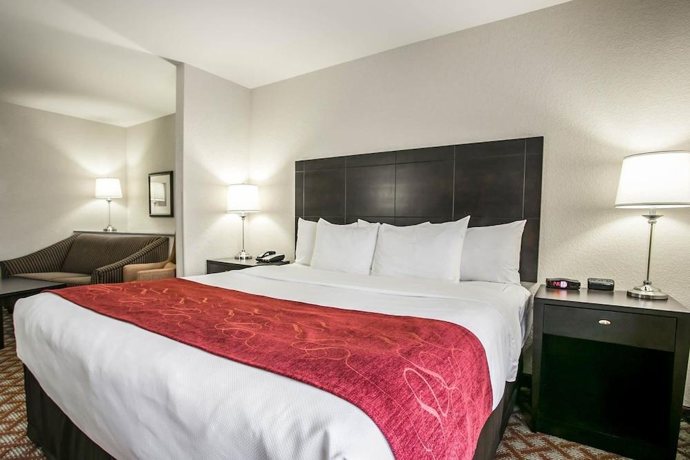 Comfort Suites Columbia Northeast - Fort Jackson Exteriör bild
