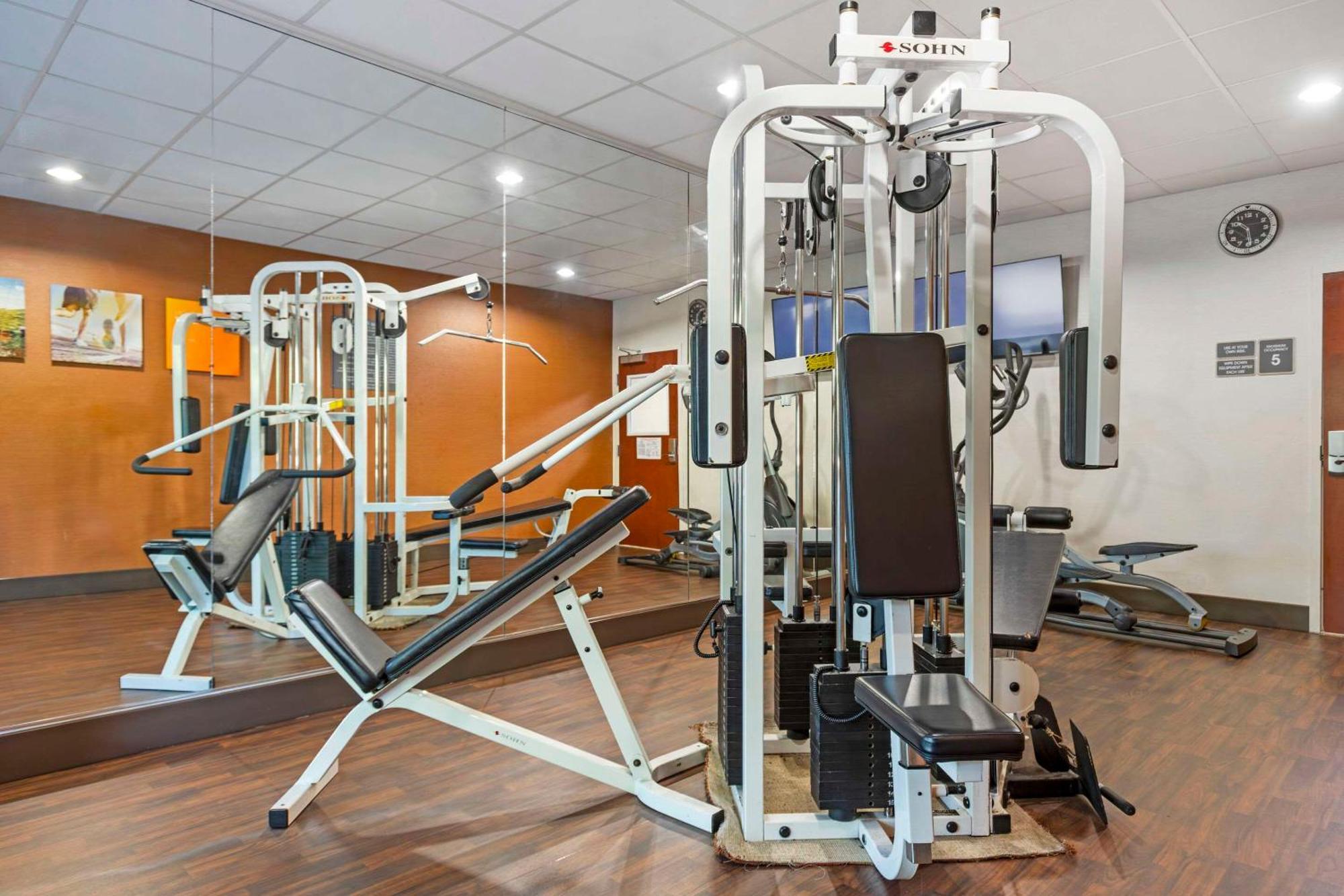 Comfort Suites Columbia Northeast - Fort Jackson Exteriör bild