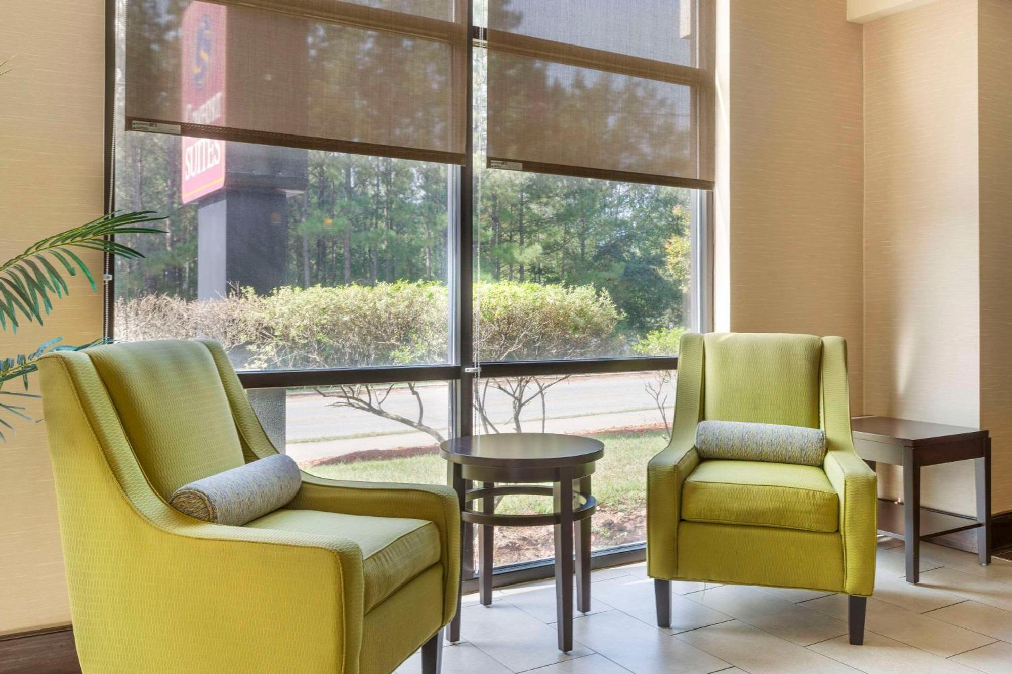 Comfort Suites Columbia Northeast - Fort Jackson Exteriör bild